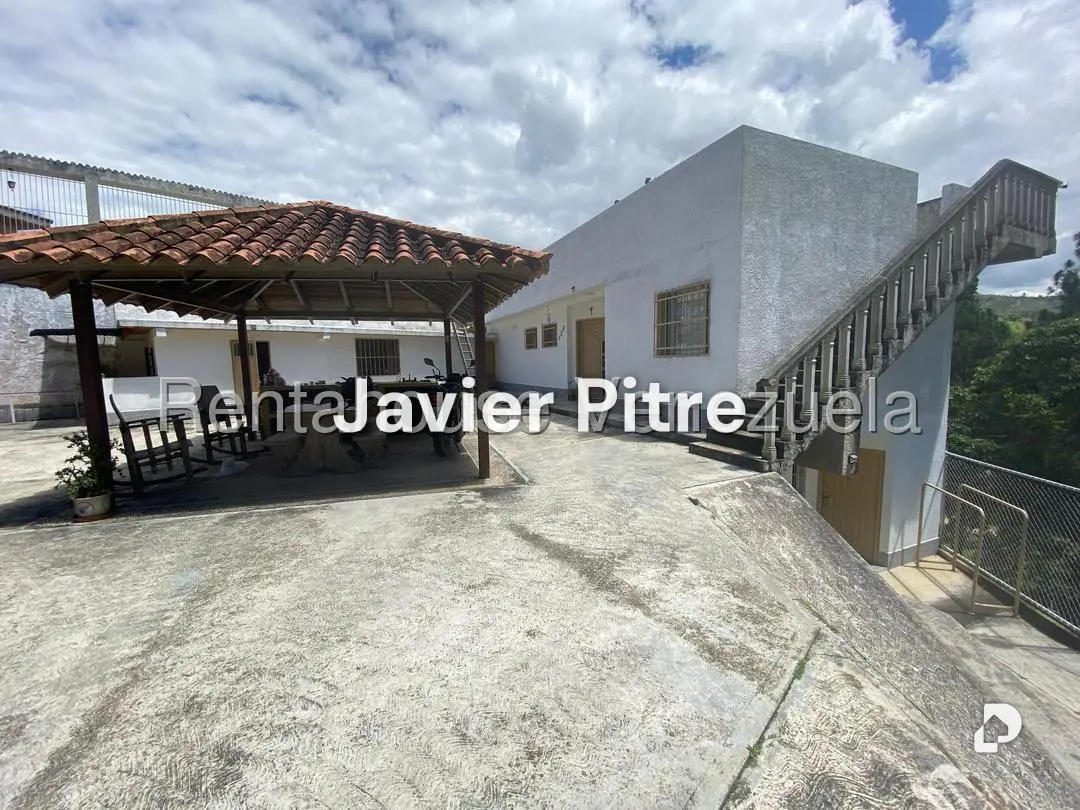 Casa en Club de Campo, Altos Mirandinos – 15