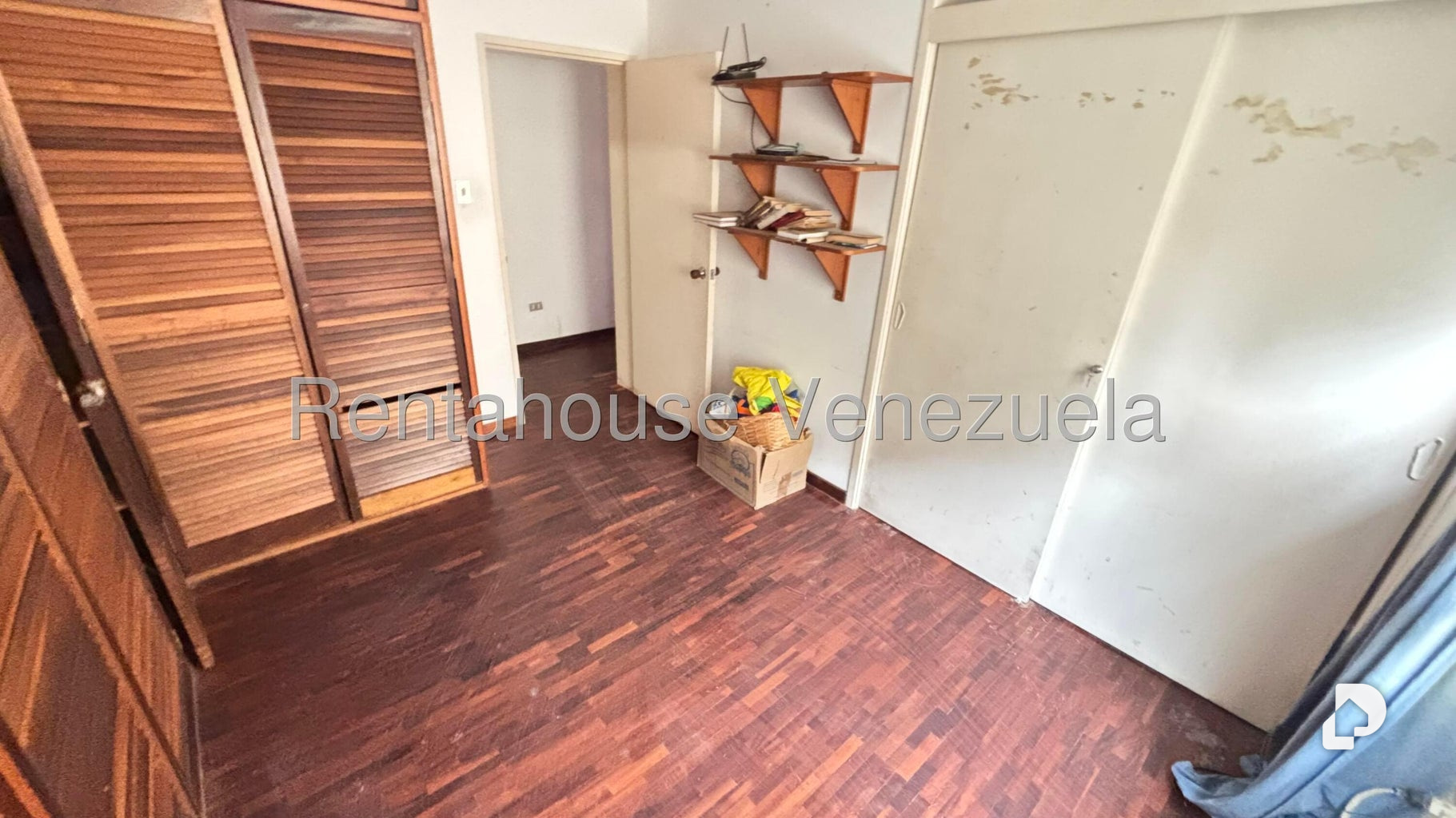 Casa en Alta Florida, Caracas – 26