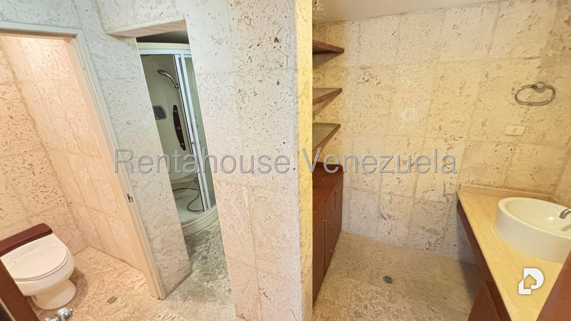 Casa en Alta Florida, Caracas – 19