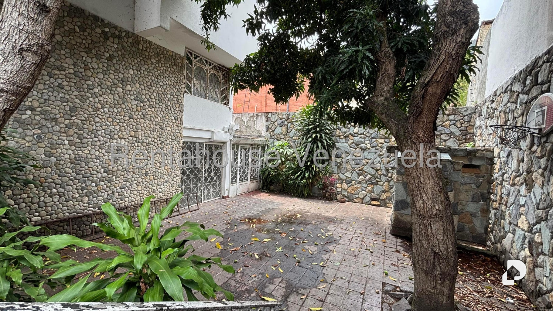 Casa en Alta Florida, Caracas – 6