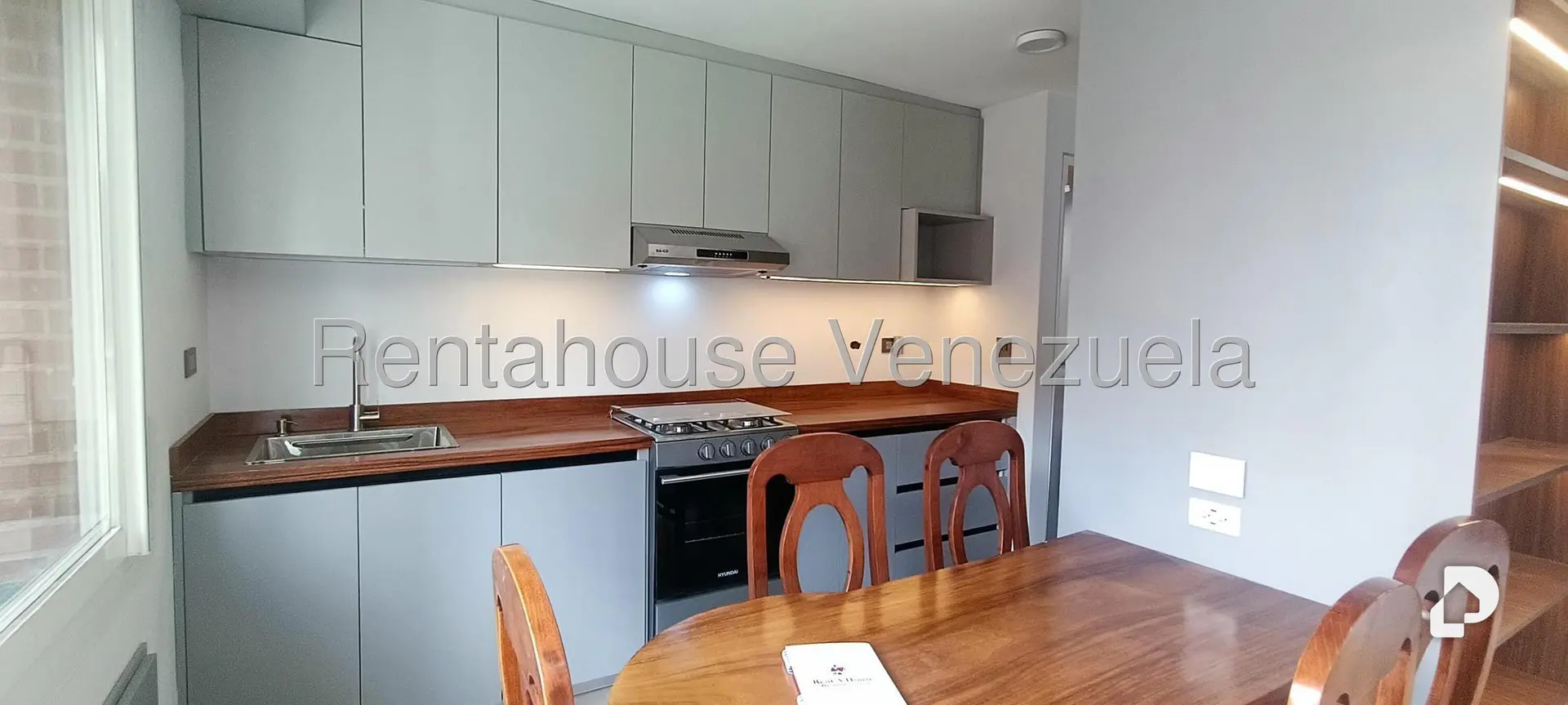 Apartamento en El Rosal, Caracas – 7
