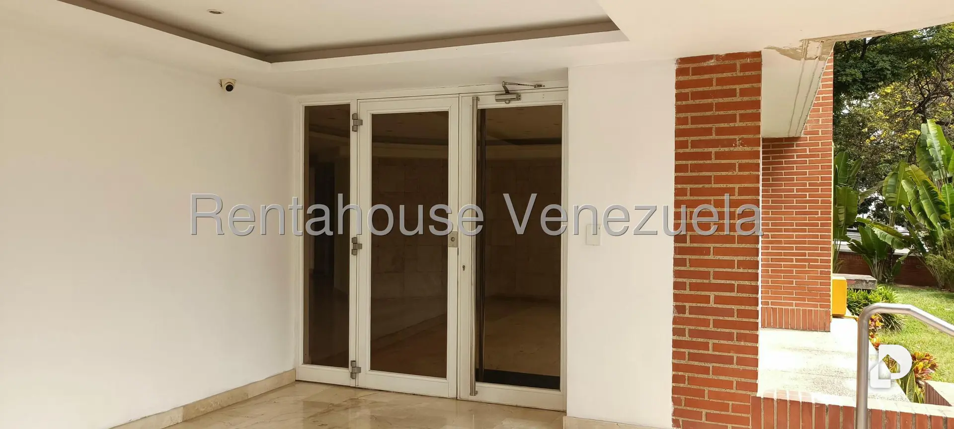 Apartamento en El Rosal, Caracas – 23