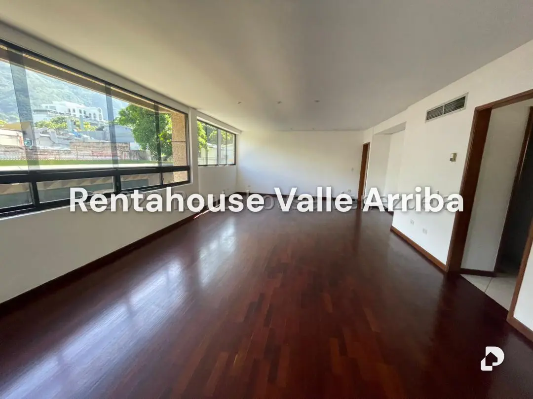 Apartment in Altamira, Caracas – 3