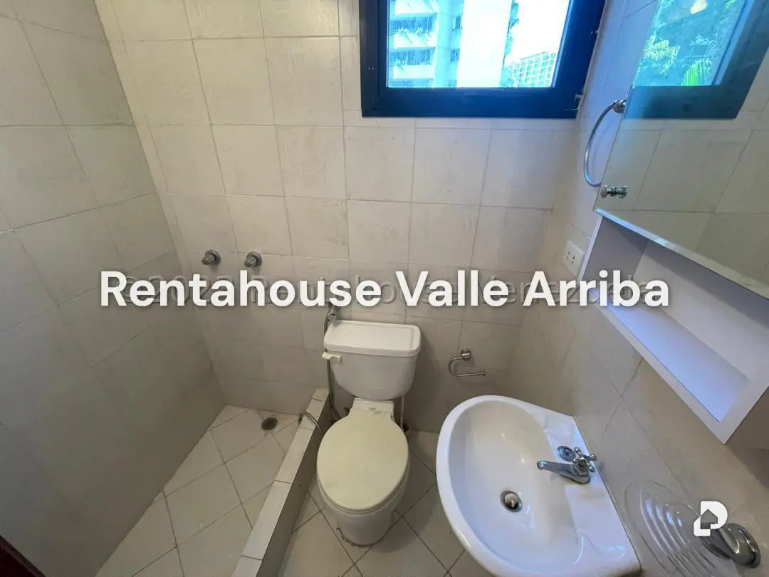 Apartment in Altamira, Caracas – 25