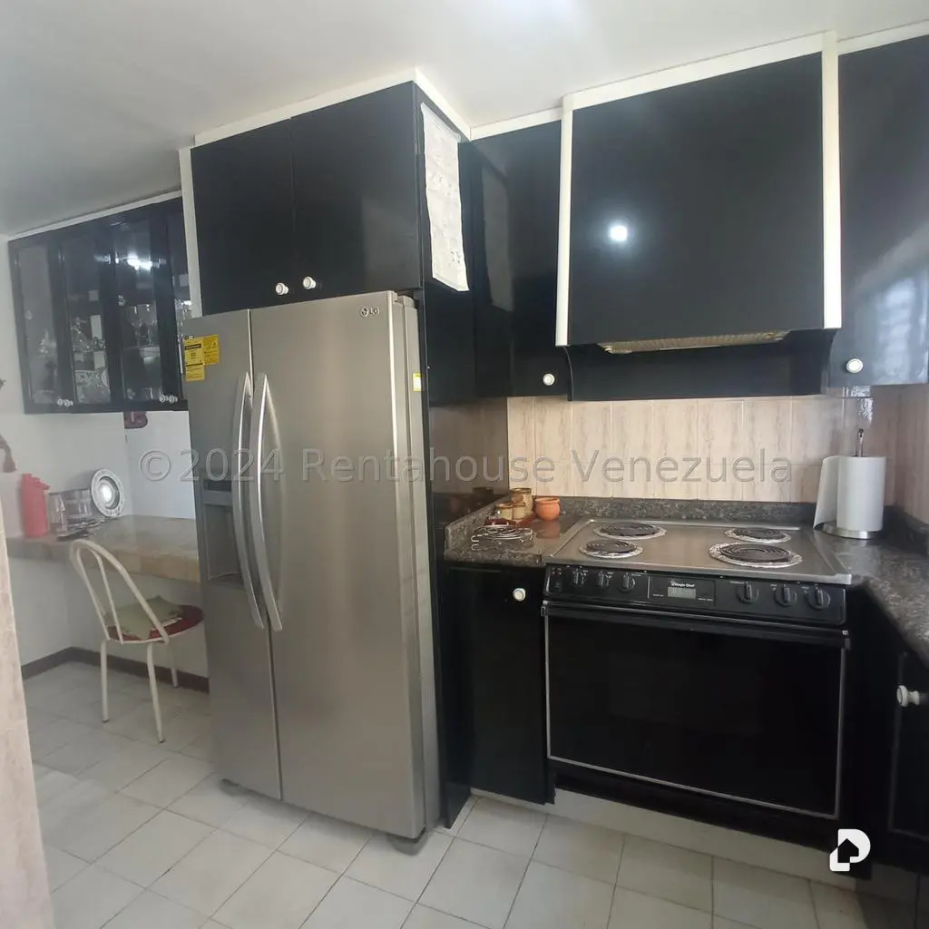 Apartamento en Alto Prado, Caracas – 17