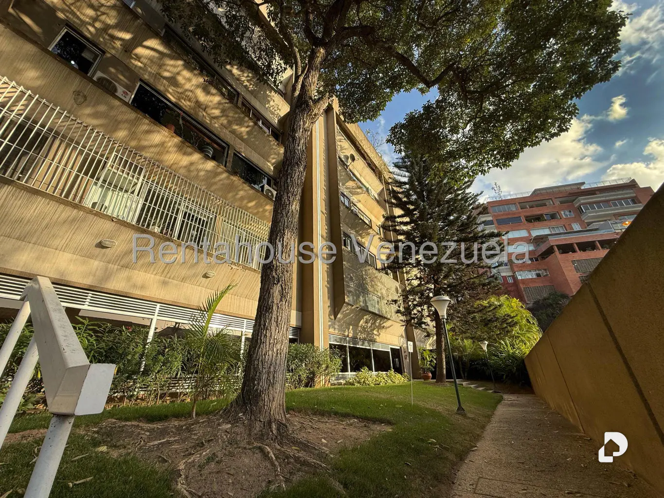 Apartamento en Colinas de Bello Monte, Caracas – 19