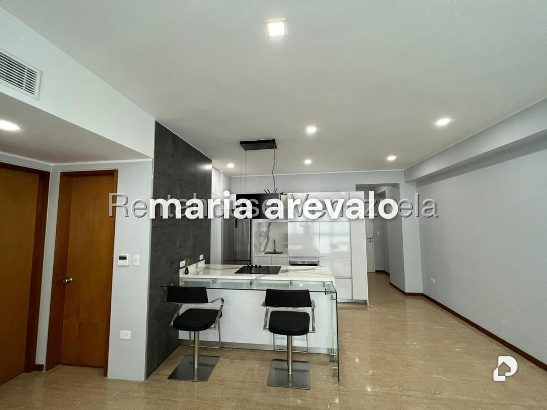 Apartamento en Campo Alegre, Caracas – 23