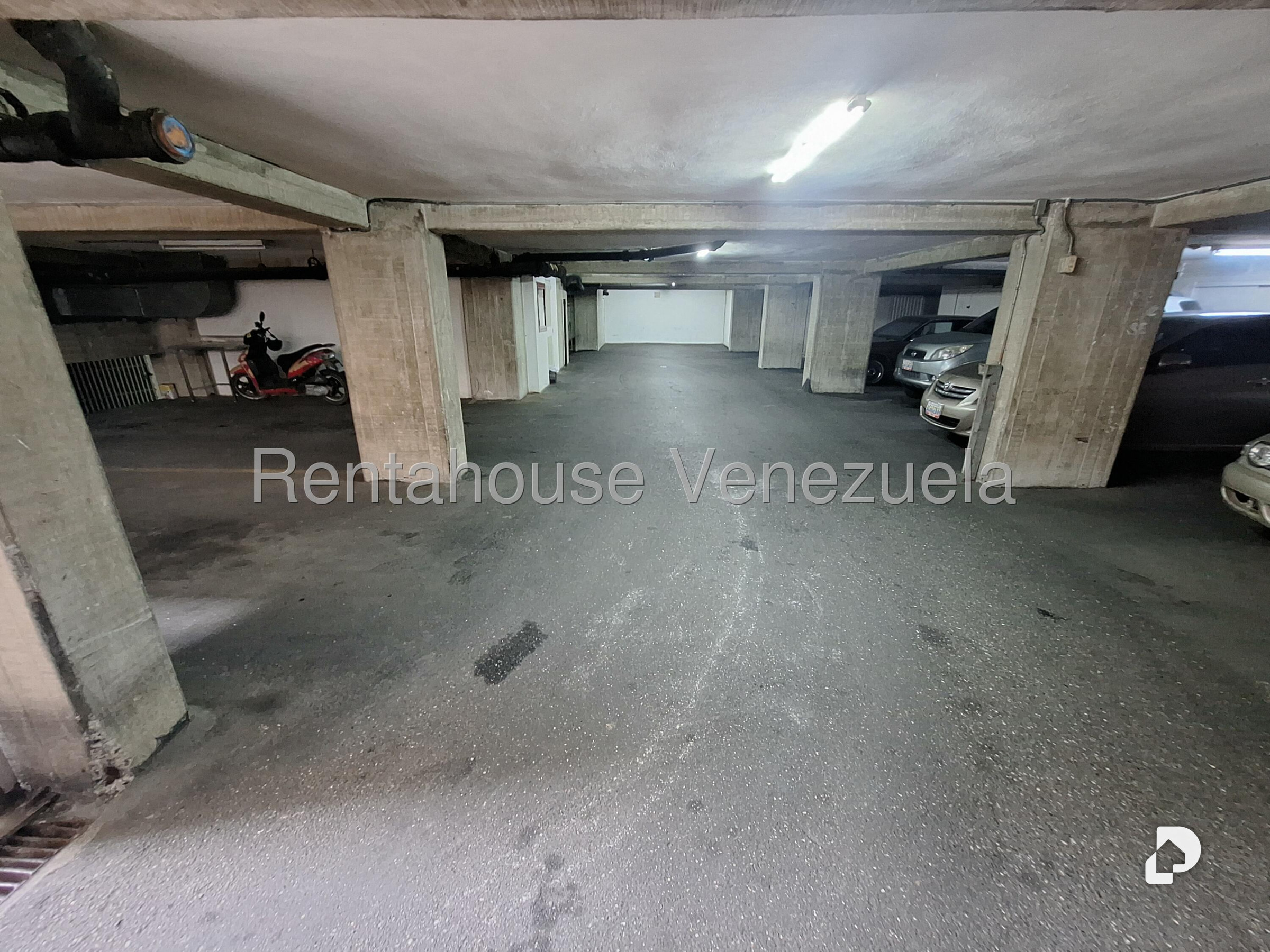 Apartamento en Chacao, Caracas – 33