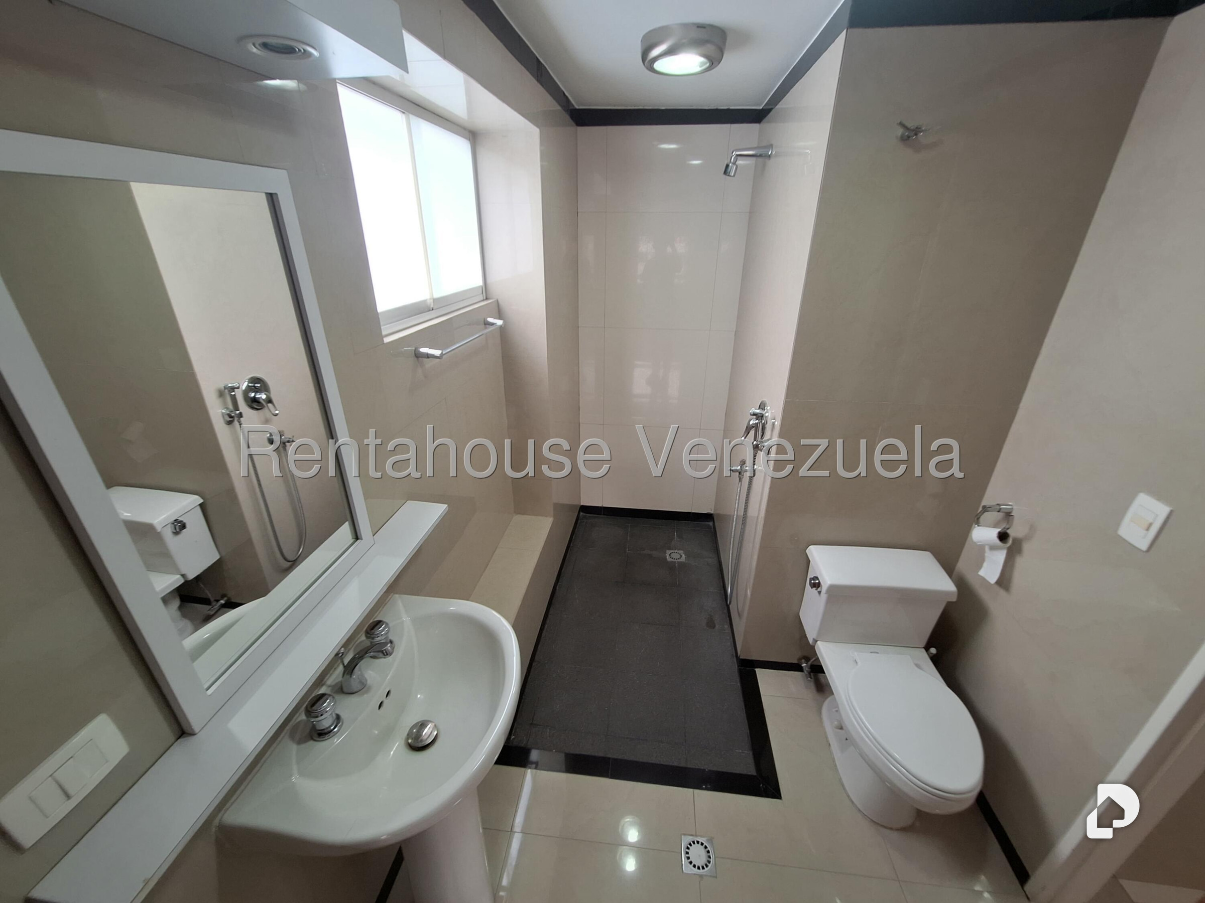 Apartamento en Chacao, Caracas – 28