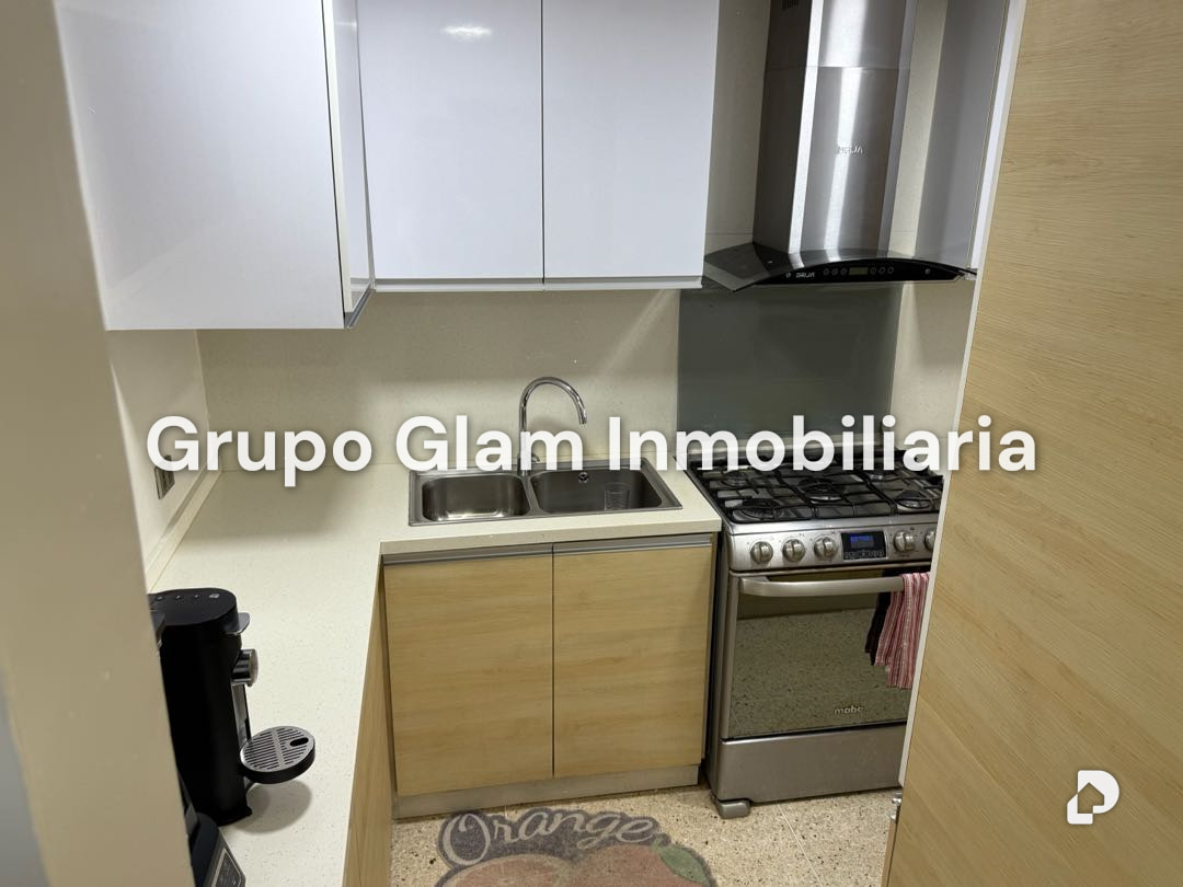 Apartamento en San Bernardino, Caracas – 13