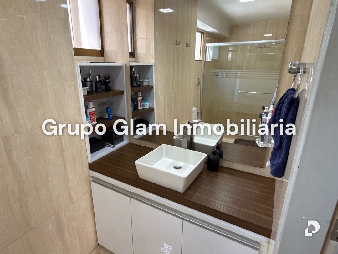 Apartamento en San Bernardino, Caracas – 27