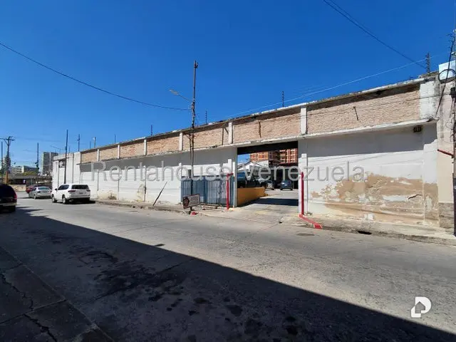 Commercial space in Parroquia Urbana San José, Valencia – 8
