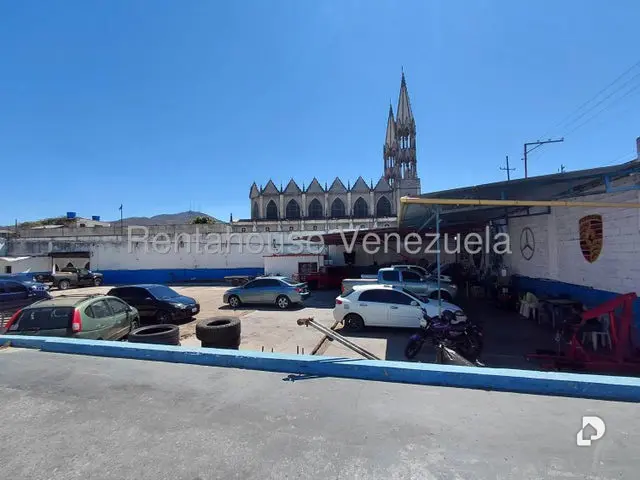 Commercial space in Parroquia Urbana San José, Valencia – 15