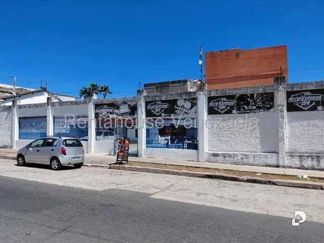 Commercial space in Parroquia Urbana San José, Valencia – 2