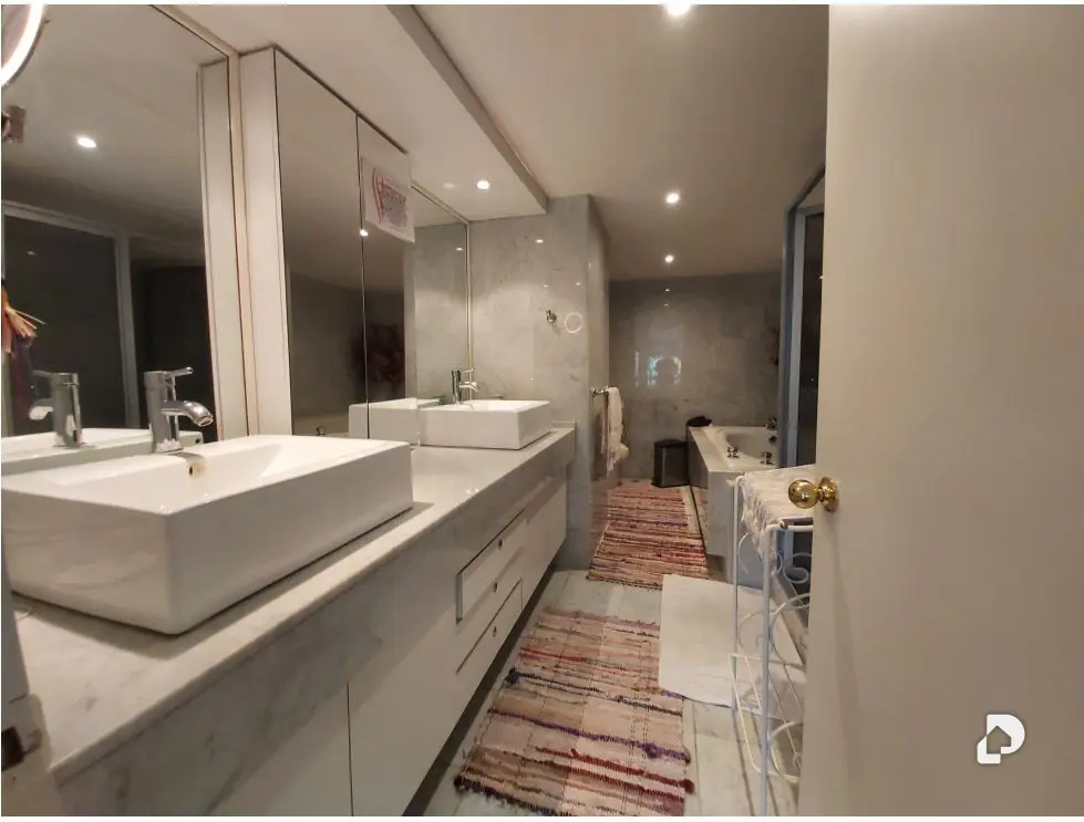 Apartamento en Lomas de La Lagunita, Caracas – 22