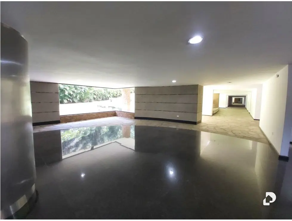Apartamento en Lomas de La Lagunita, Caracas – 34