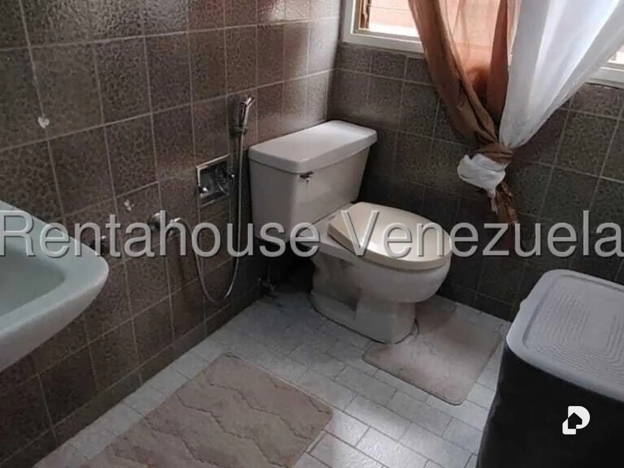 Apartamento en La Florida, Caracas – 19
