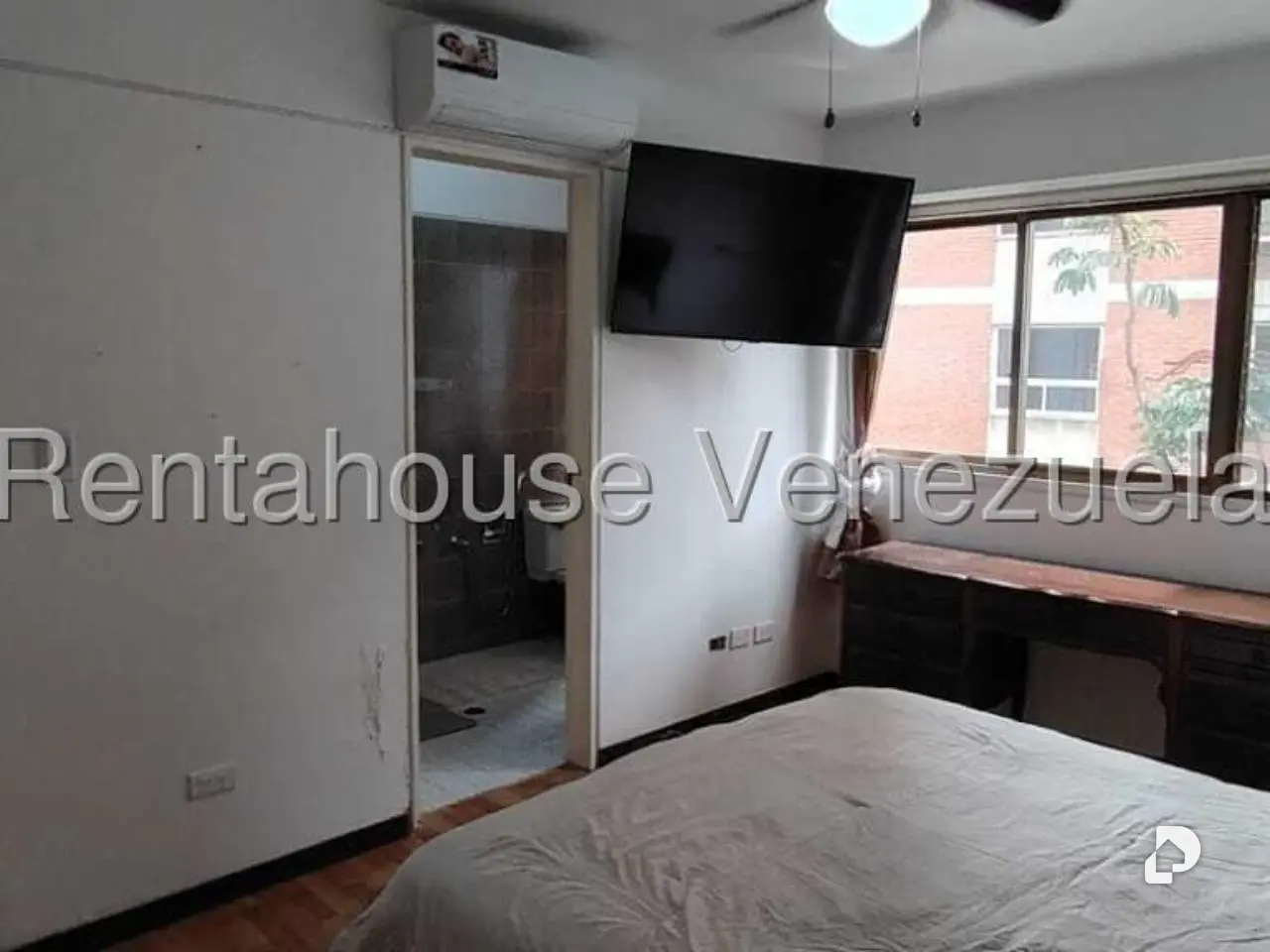 Apartamento en La Florida, Caracas – 12
