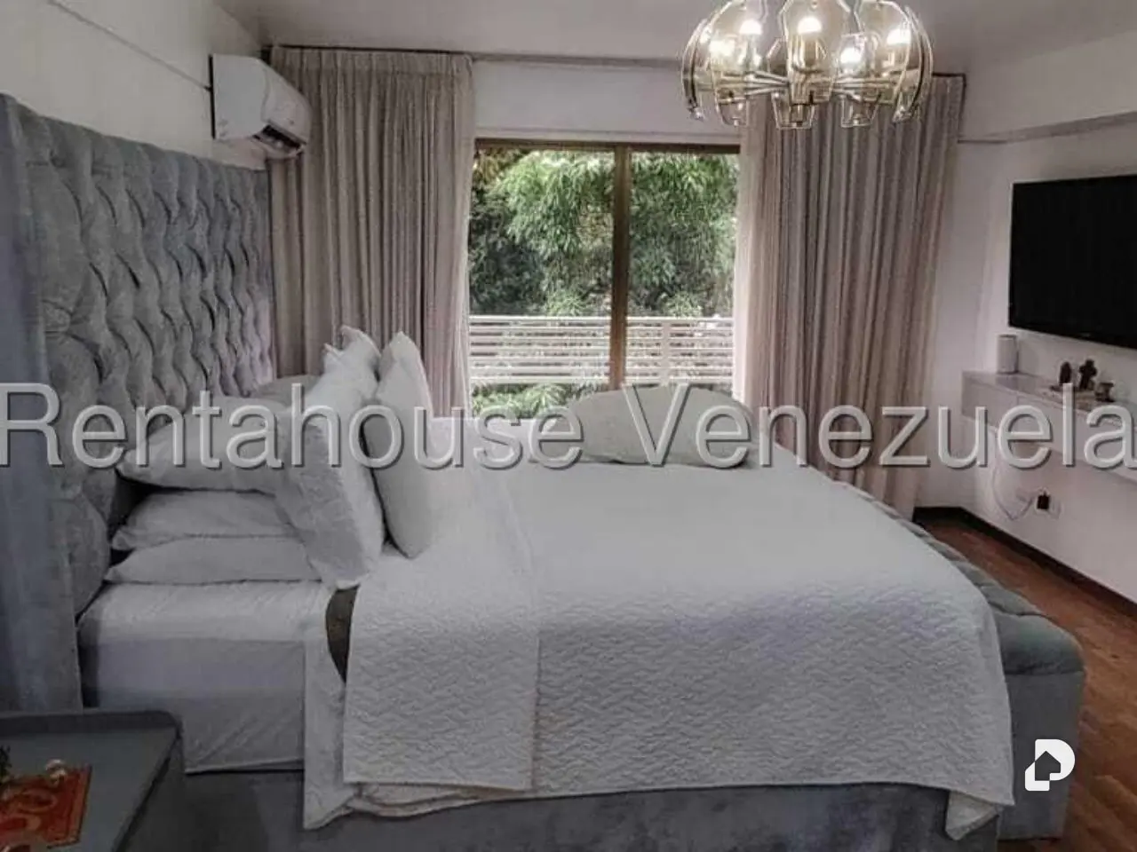 Apartamento en La Florida, Caracas – 15
