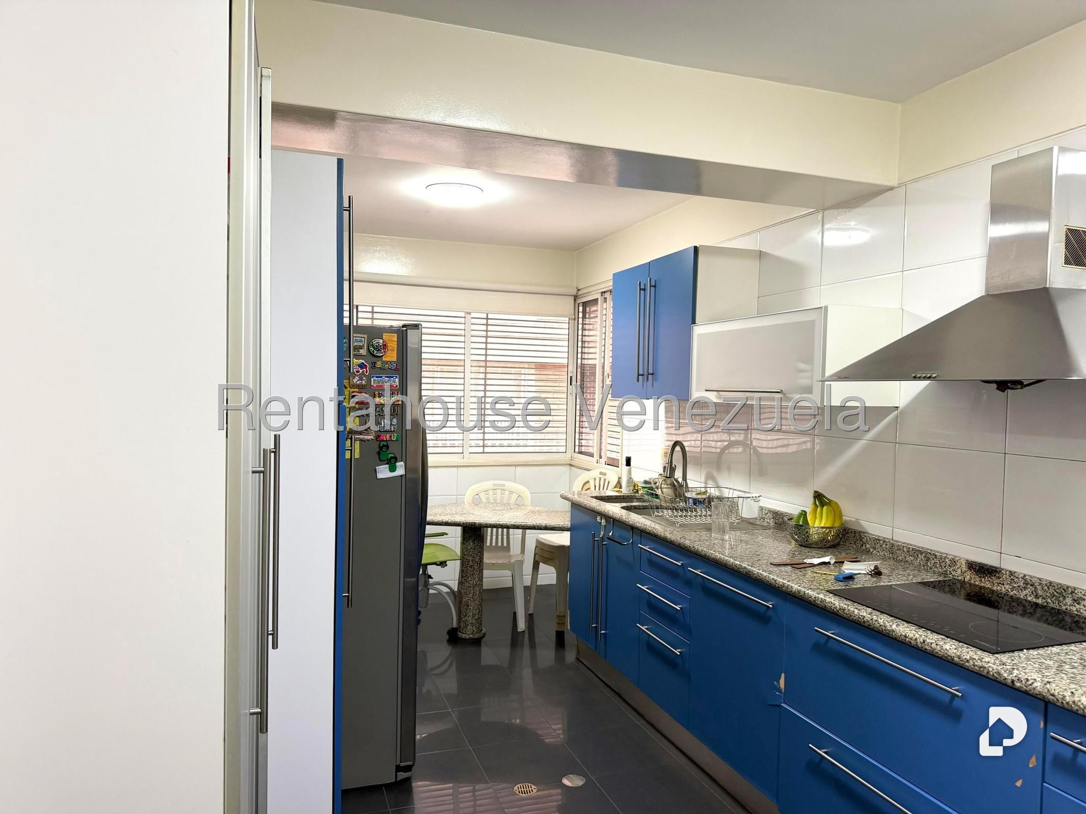 Apartamento en La Florida, Caracas – 16