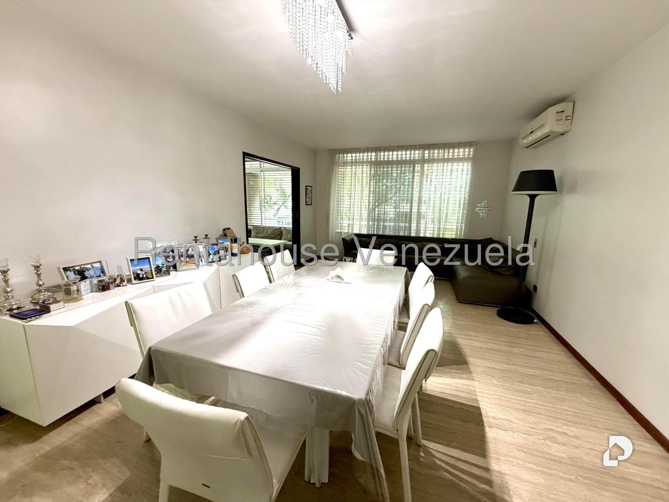 Apartamento en La Florida, Caracas – 15