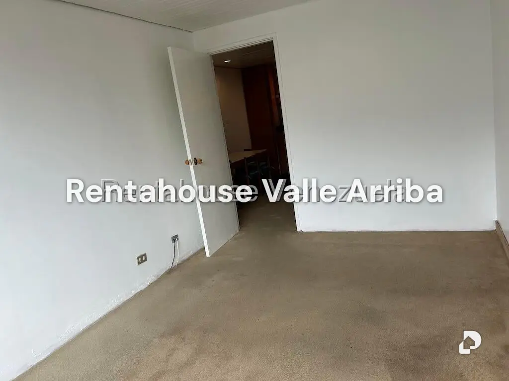 Apartamento en Chuao, Caracas – 8