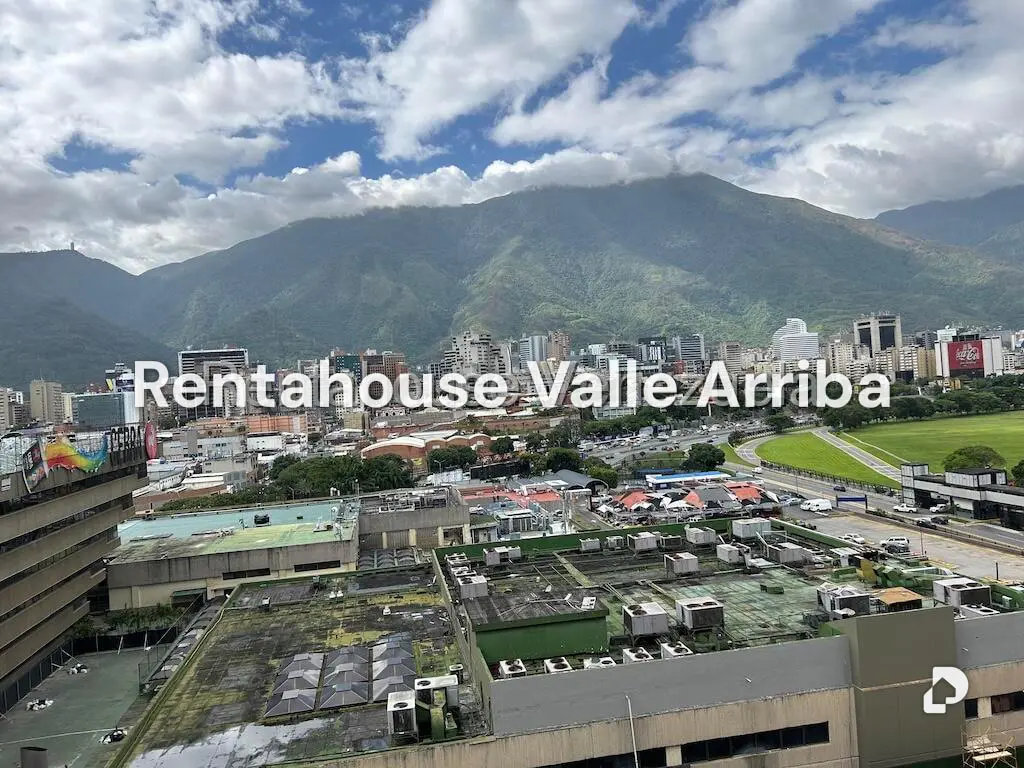 Apartamento en Chuao, Caracas – 2