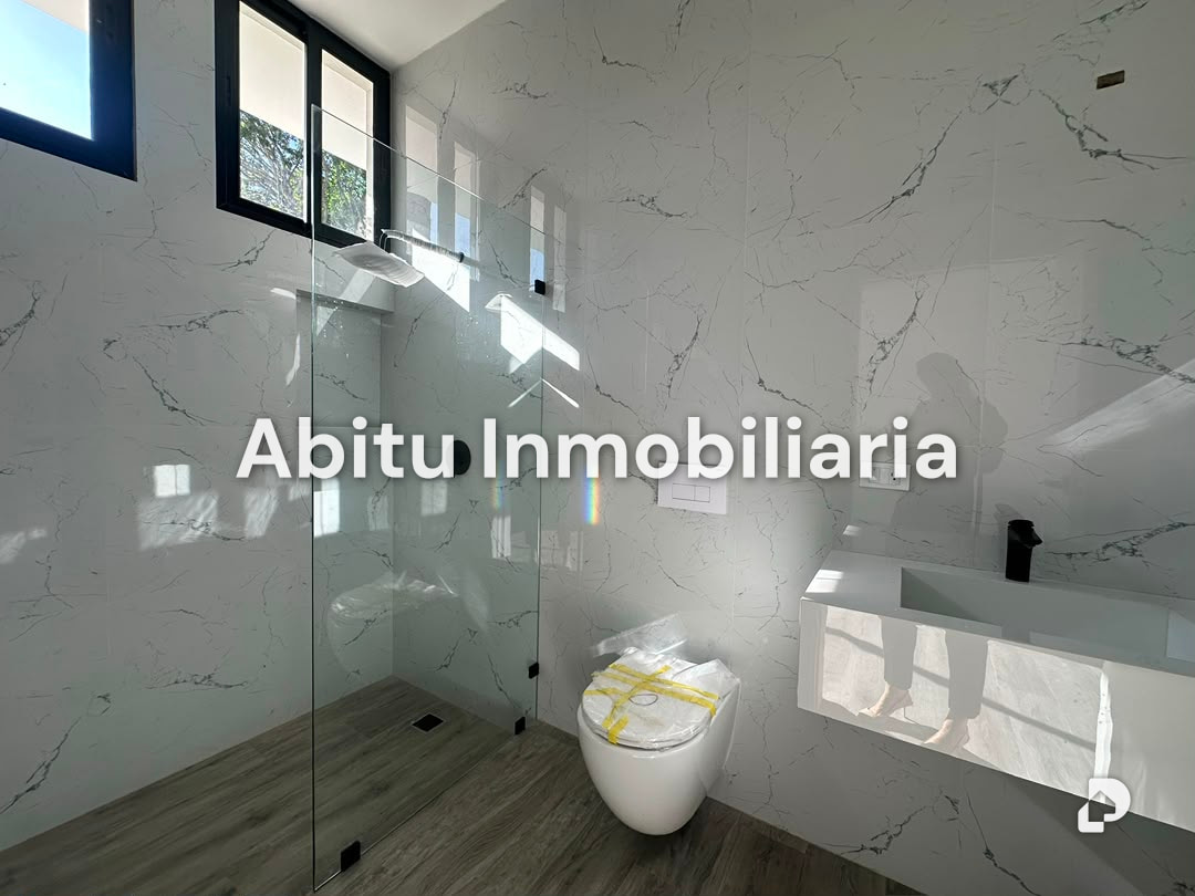 Casa en Country Club, Caracas – 24