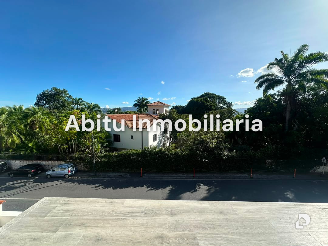Casa en Country Club, Caracas – 25