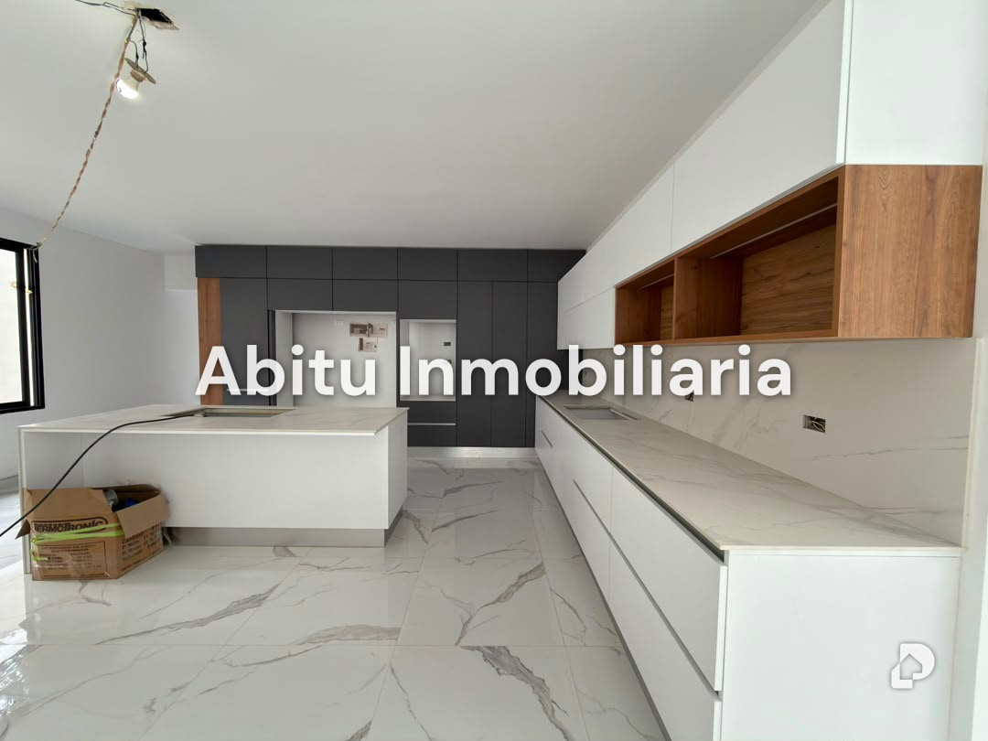 Casa en Country Club, Caracas – 10