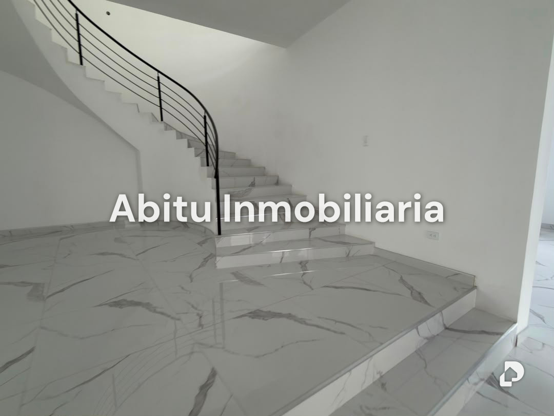 Casa en Country Club, Caracas – 8