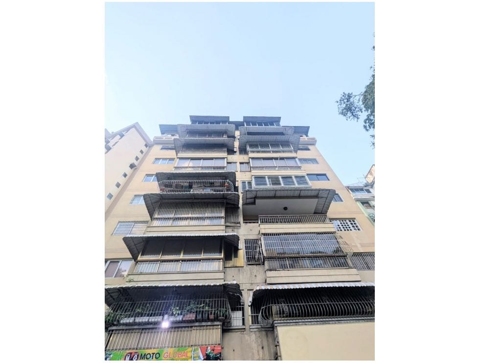 Apartamento en El Paraíso, Caracas - 1