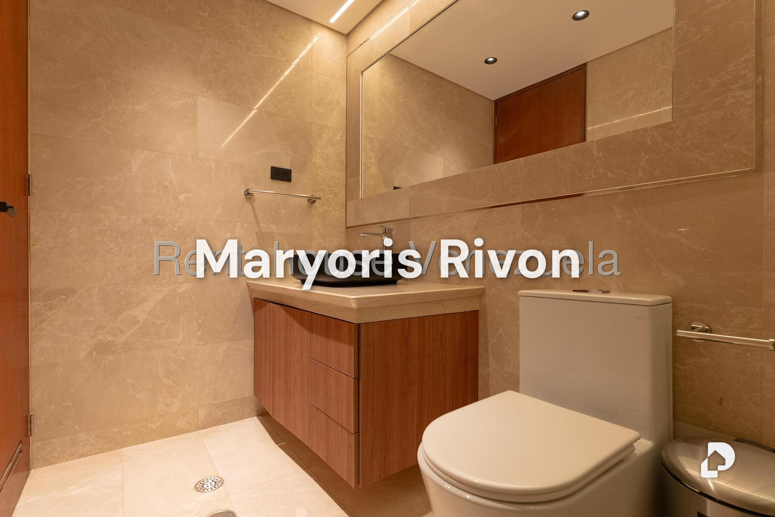 Apartamento en Campo Alegre, Caracas – 23