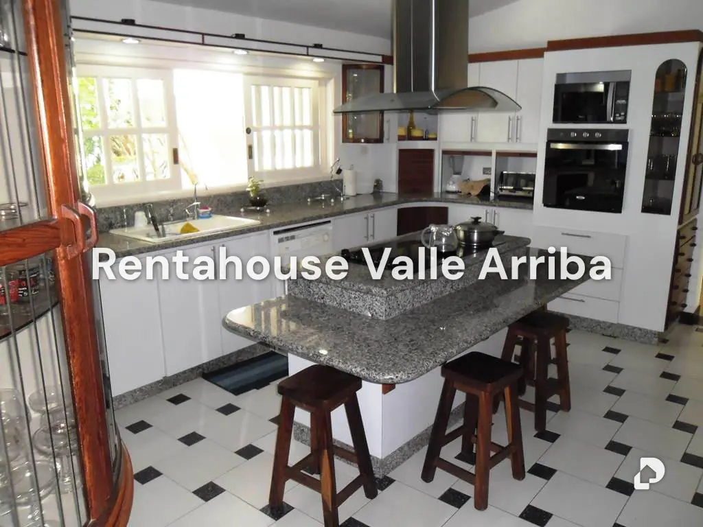 Casa en La Lagunita Country Club, Caracas – 28
