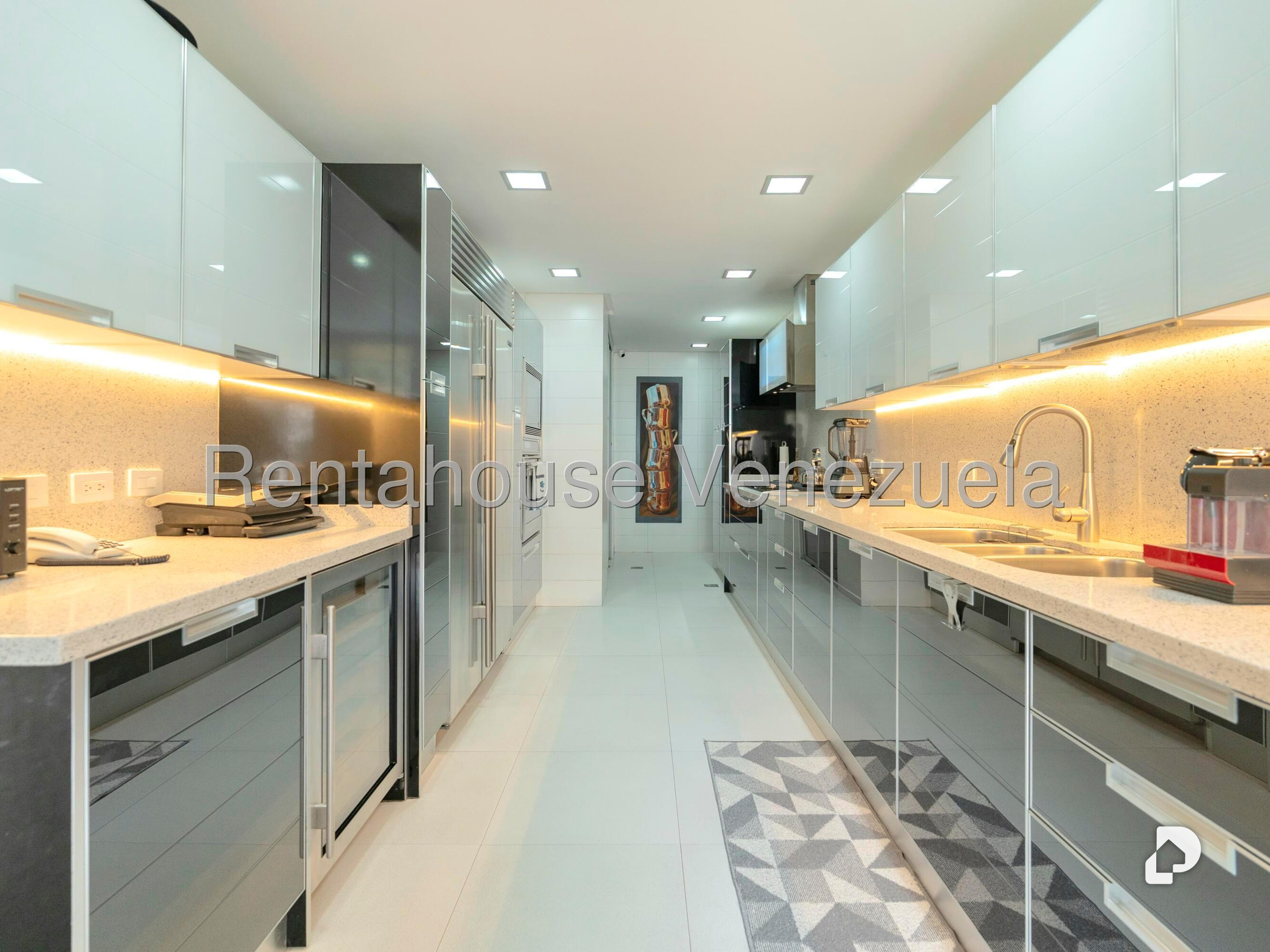 Apartment in Lomas de Las Mercedes, Caracas – 16