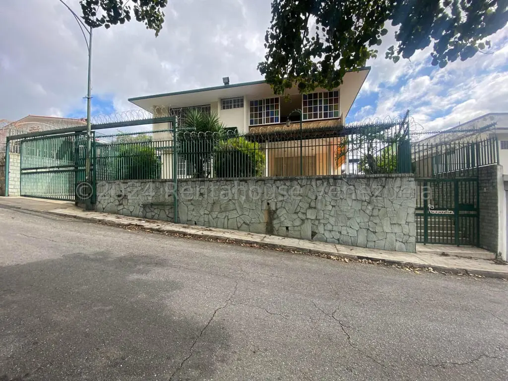 Casa en El Marqués, Caracas - 1