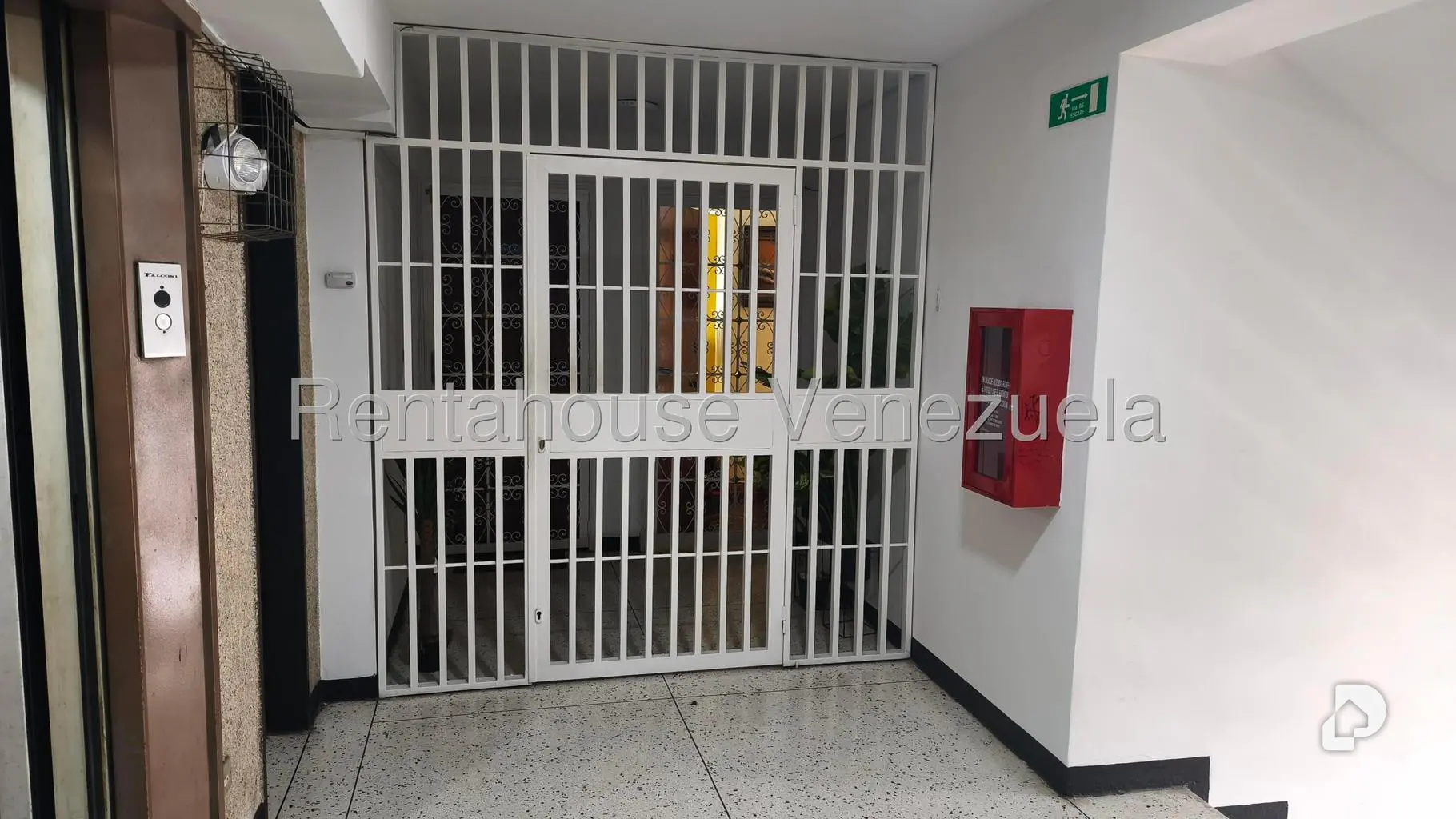 Apartamento en El Marqués, Caracas – 23