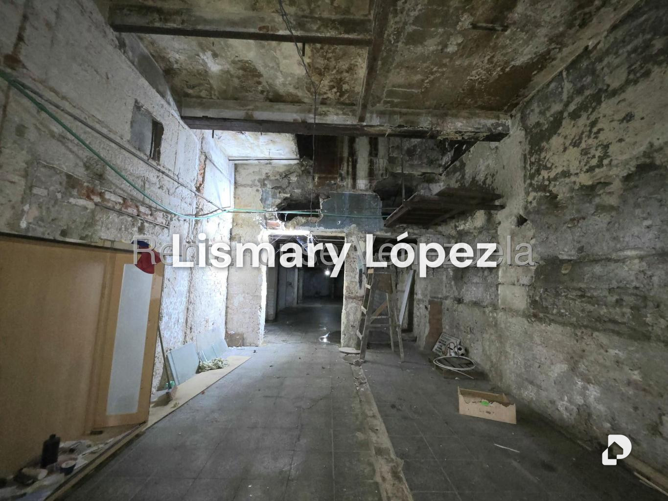 Local comercial en Parroquia Catedral, Caracas – 16