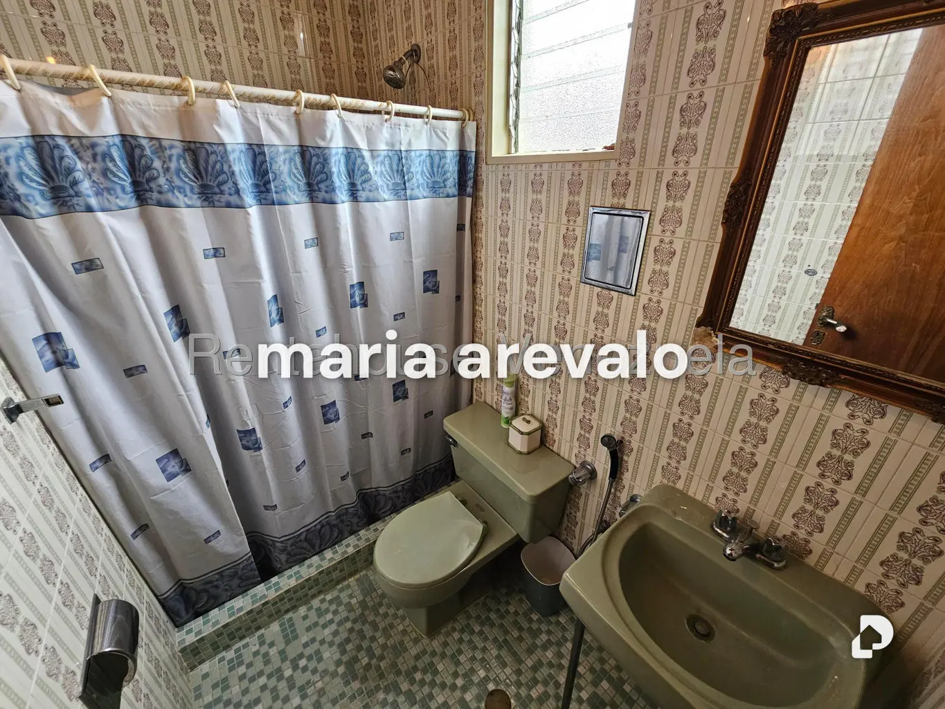 House in Prados del Este, Caracas – 25