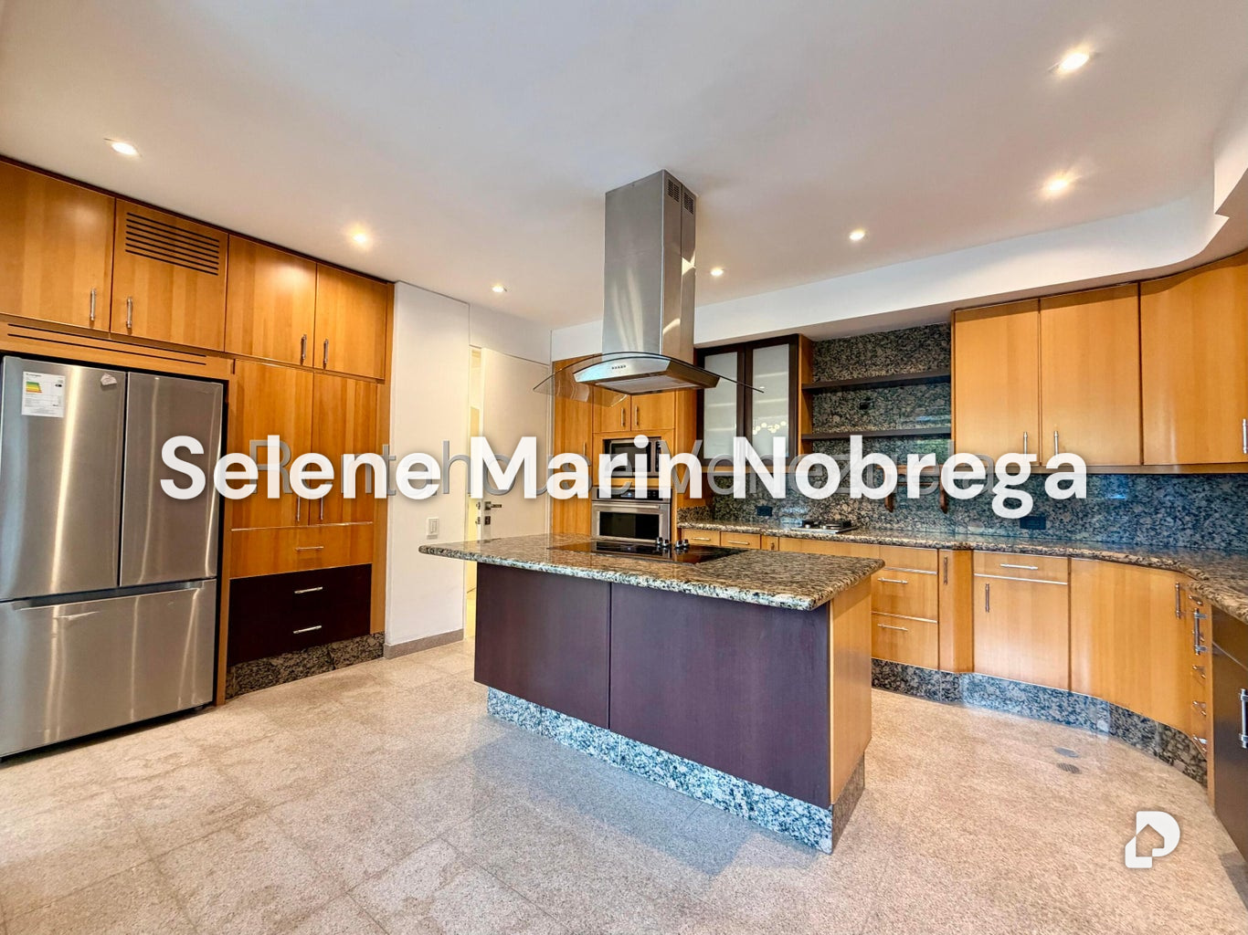 Apartamento en Colinas de Valle Arriba, Caracas – 17
