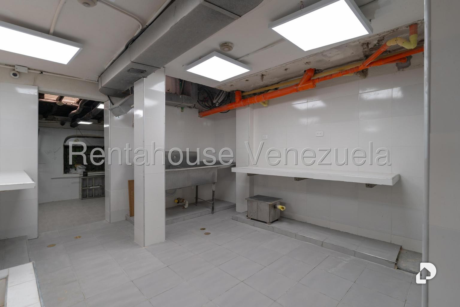 Local comercial en El Hatillo, Caracas – 21