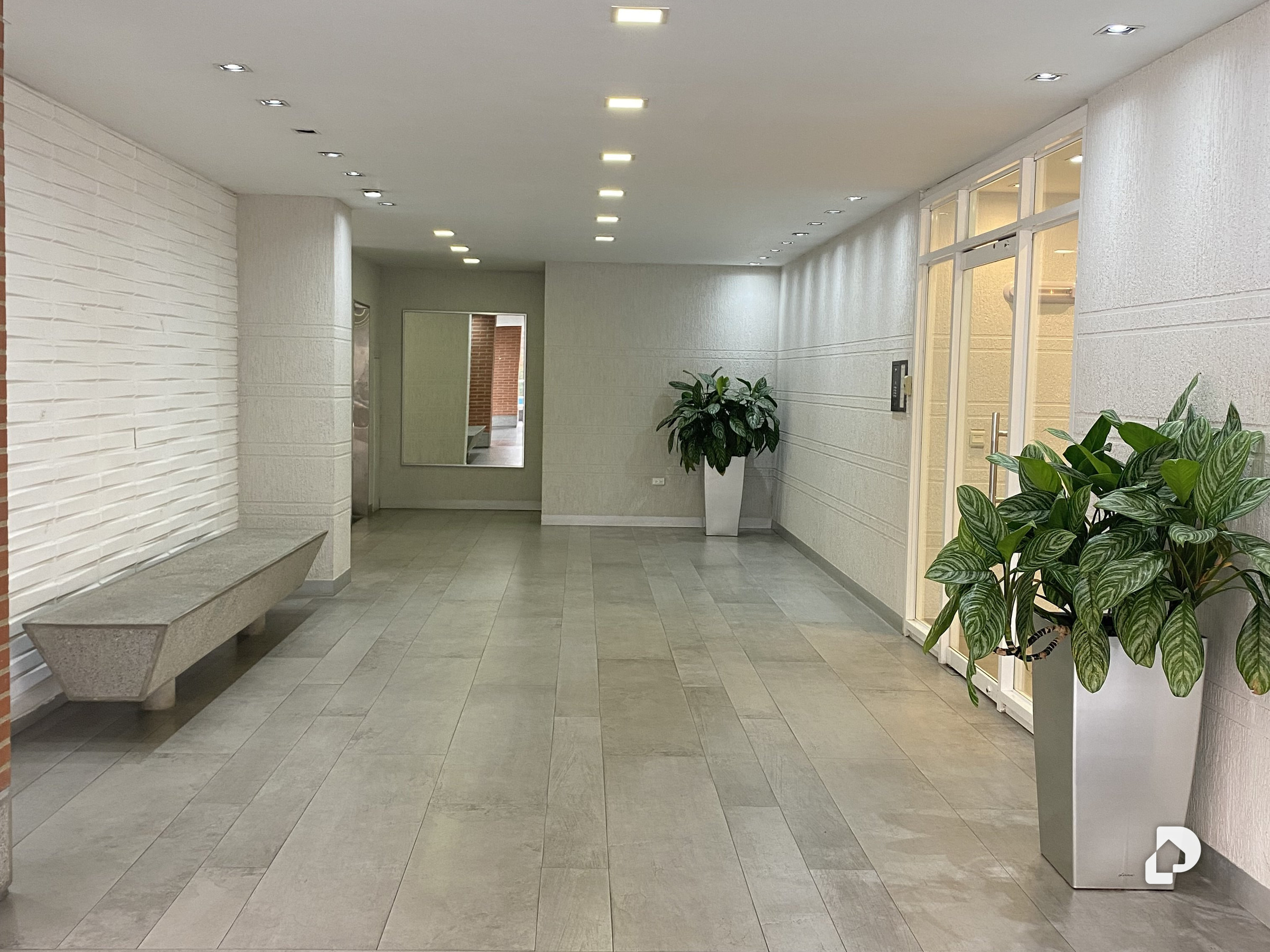 Apartment in La Boyera, Caracas – 4