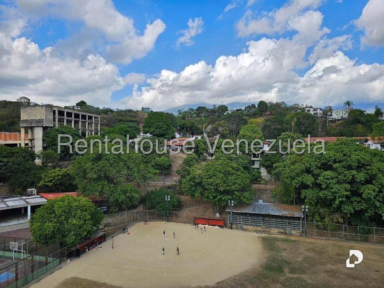 Apartamento en Santa Fe Norte, Caracas – 14
