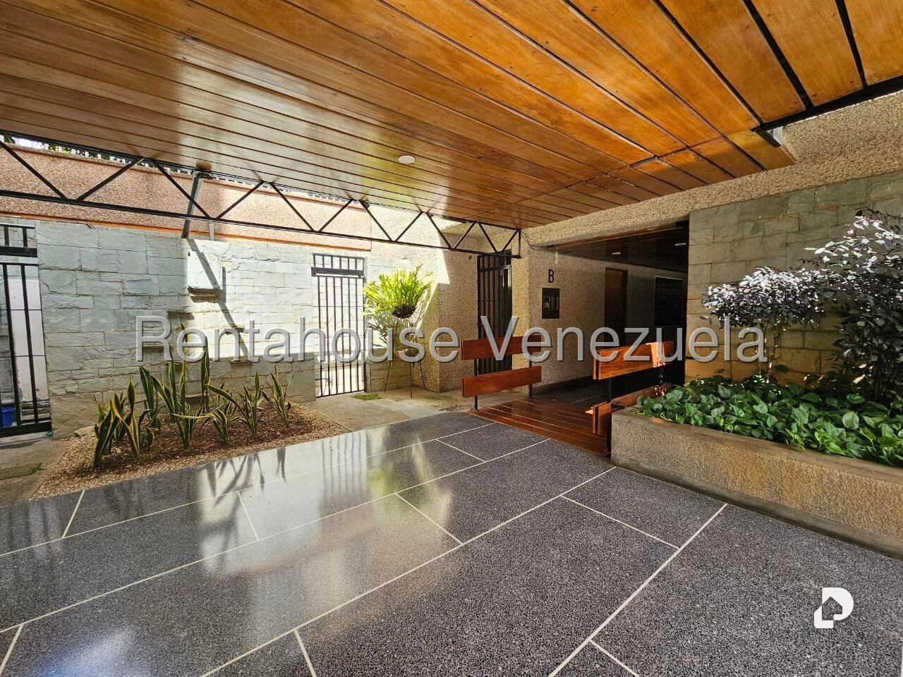 Apartamento en Santa Fe Norte, Caracas – 2
