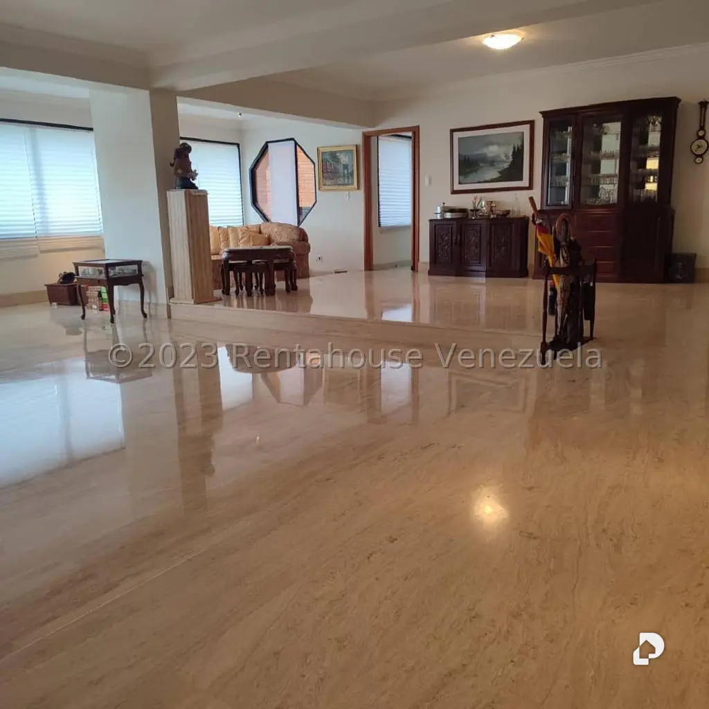 Apartamento en La Lagunita Country Club, Caracas – 2