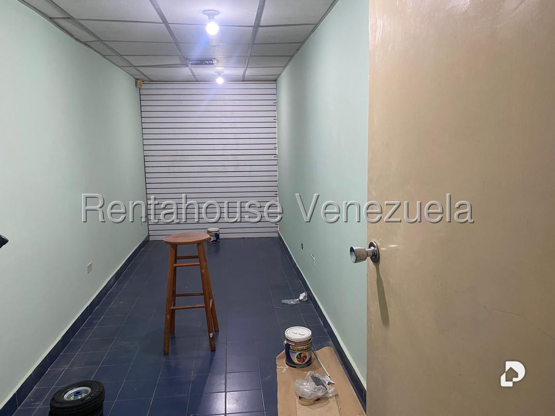 Local comercial en Chacao, Caracas – 24