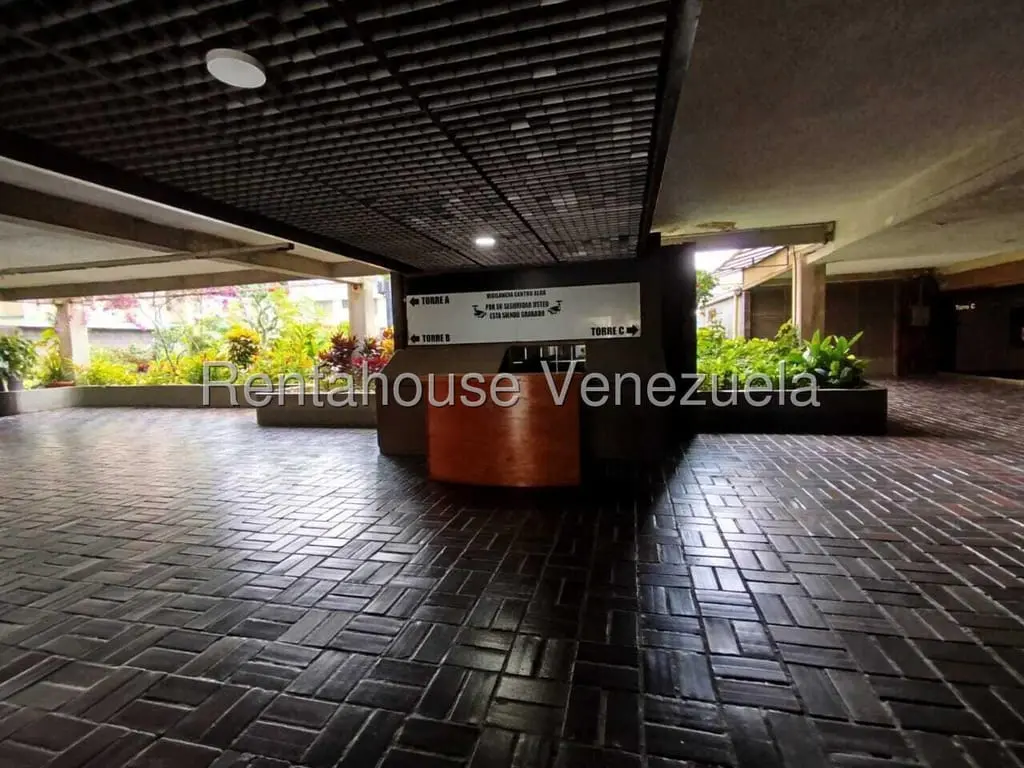 Office in Horizonte, Caracas - 1