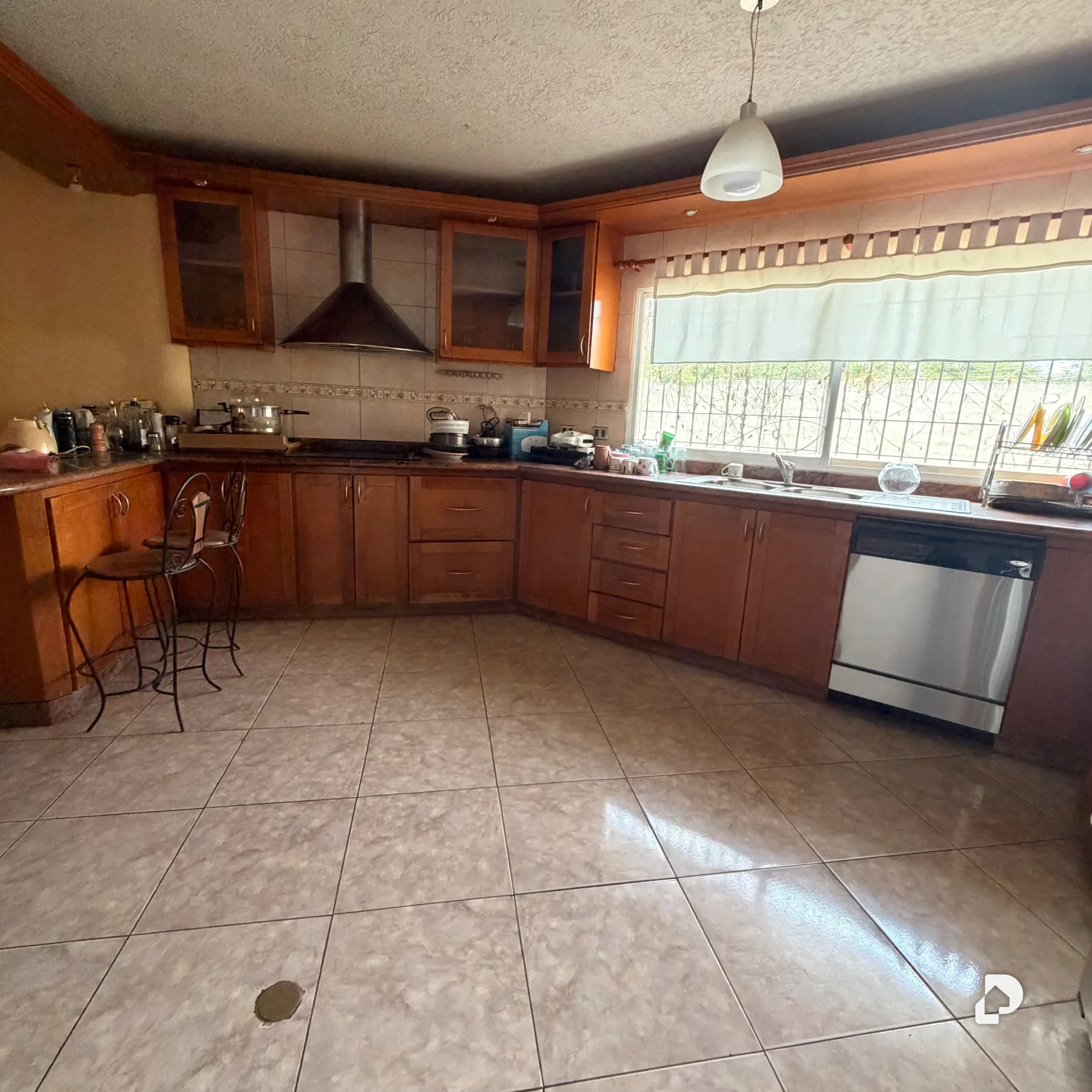 House in Anaco – 3