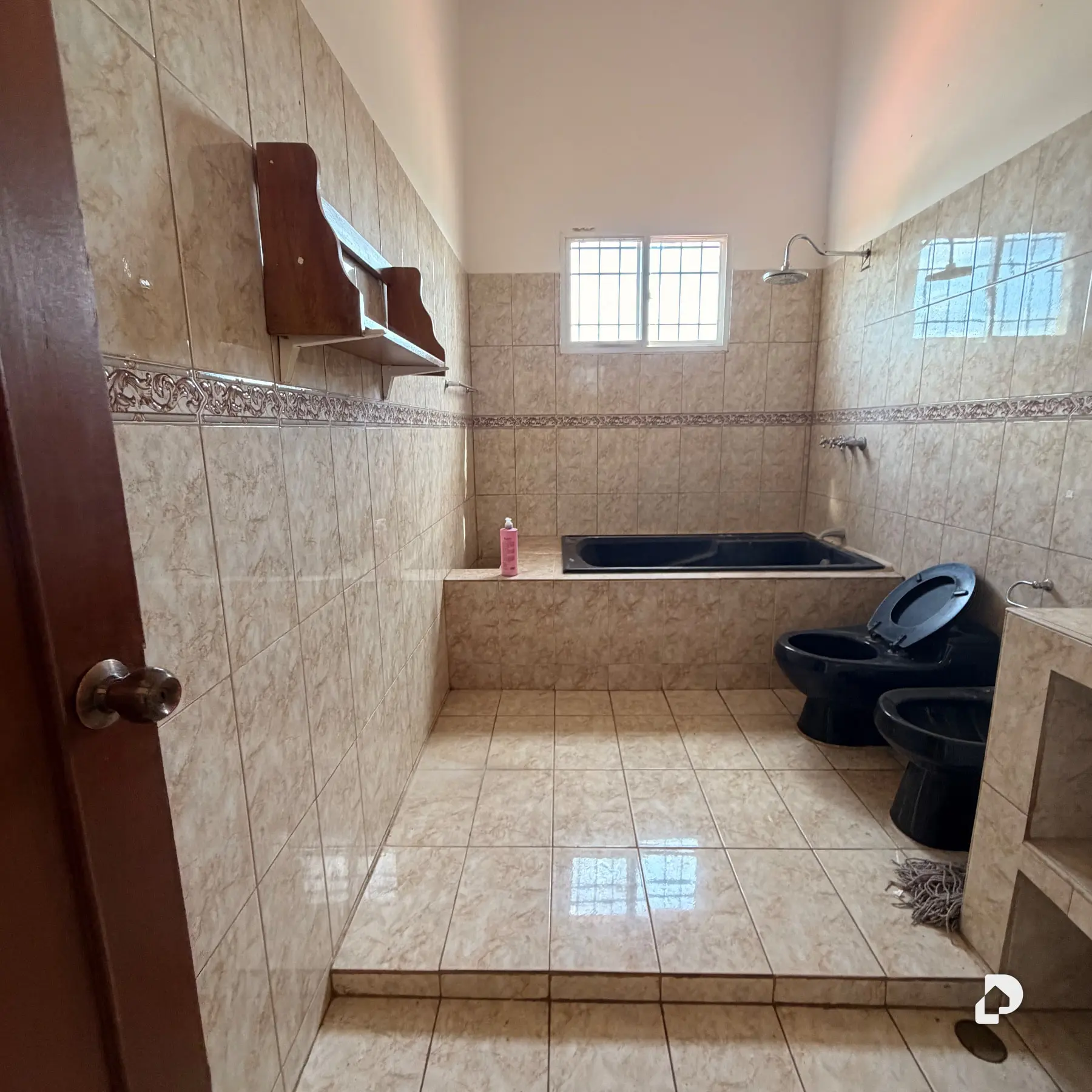 House in Anaco – 5