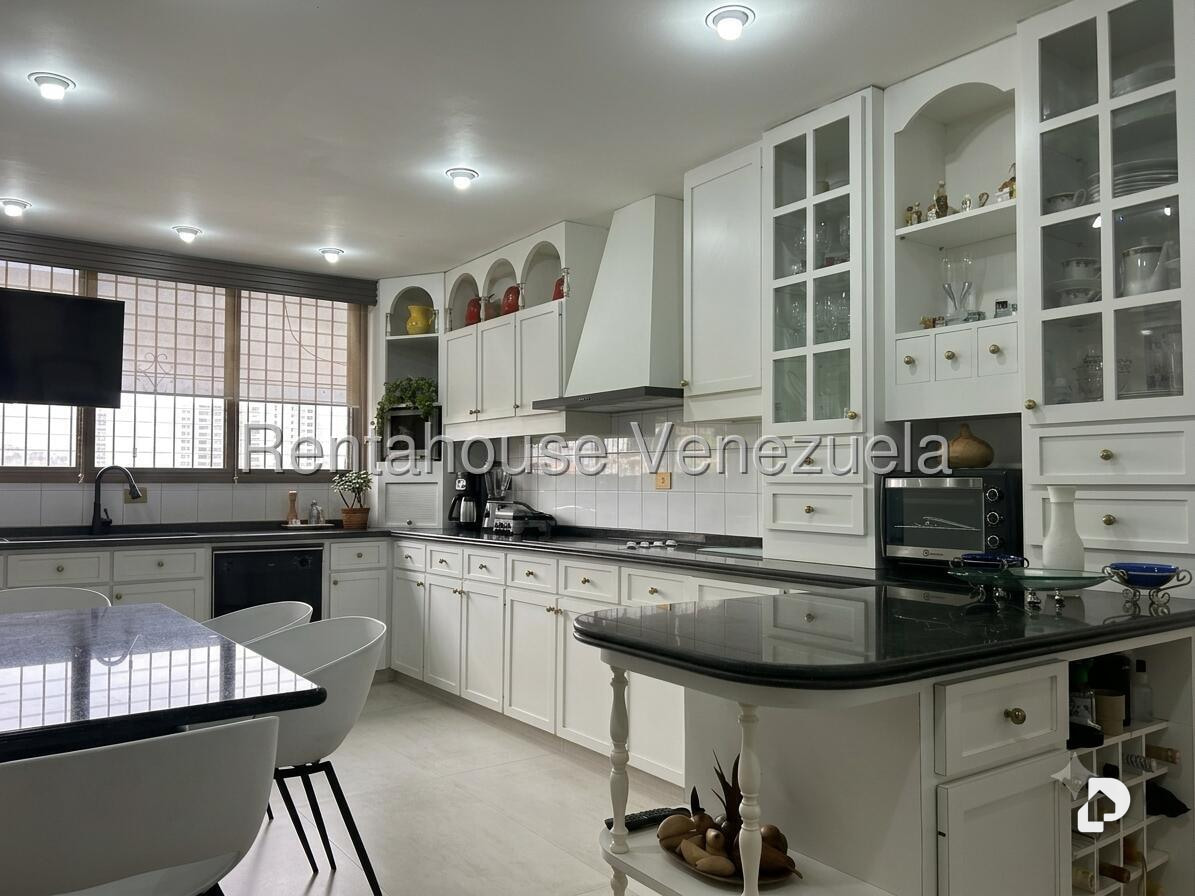 Casa en Colinas de Santa Mónica, Caracas – 3